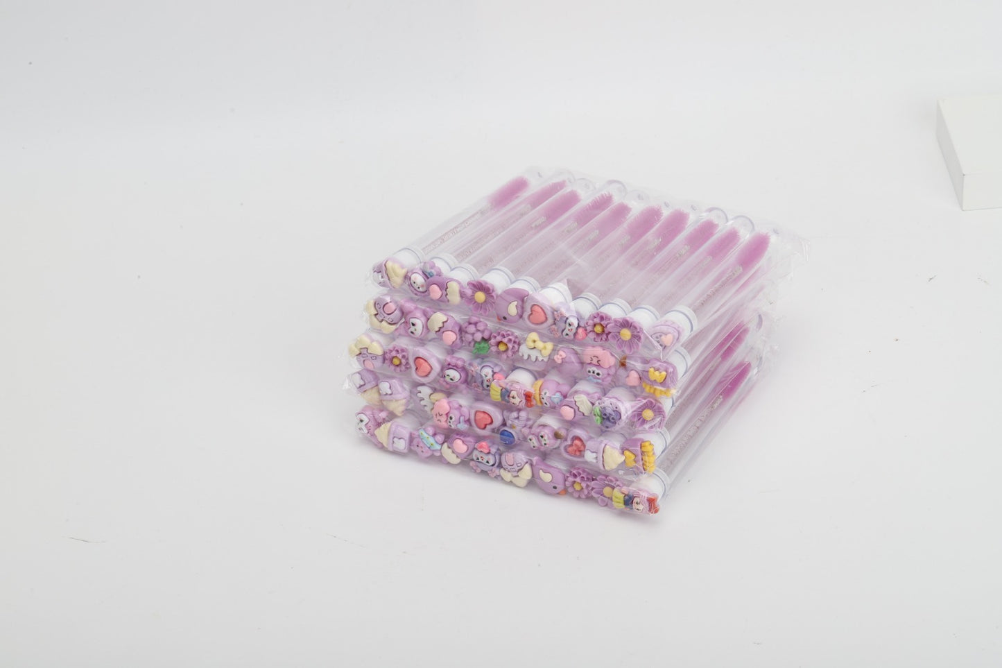 Lash Brush – Βουρτσάκι για Βλεφαρίδες με Σχέδια σε Μοναδικά Χρώματα 10τμχ